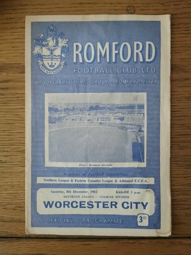 Romford worcester city - romford, v