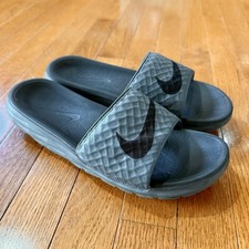 Nike Benassi Solarsoft Slides