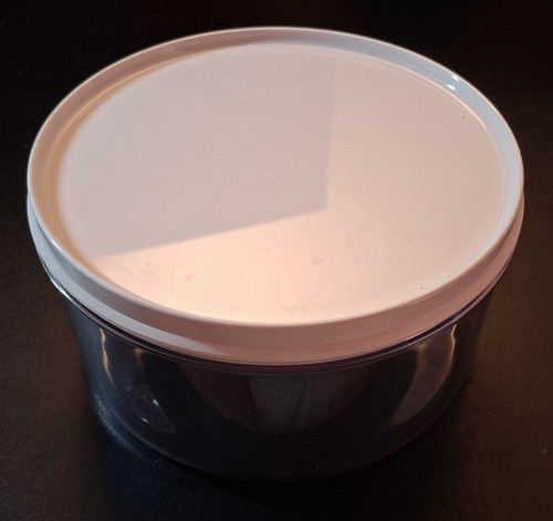Large round cake biscuit - round, /