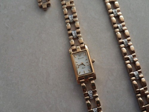 Ladies genuine accurist wrist - genuine,