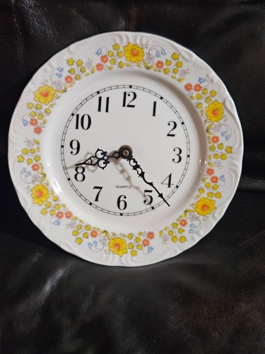 Vintage floral plate clock - plate,