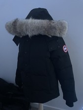 Canada Goose Coat Size L Brand