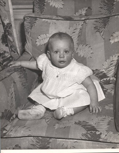 Vintage baby photo - 8",