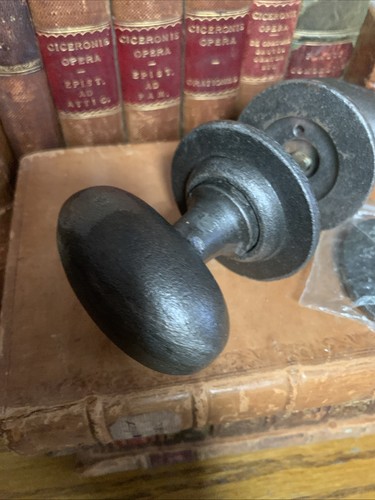 Pair cast iron - cast,