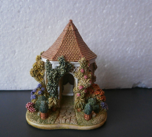 Lilliput lane little - lane,