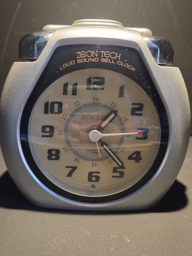 Rare vintage zeon tech - &,