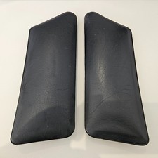 Triumph TR7 TR8 ** KNEE PAD PAIR, Black ** Good Used original YKC3565PA YKC3566