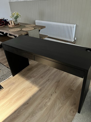 Desk dressing table - /,