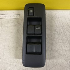 06-10 NISSAN QASHQAI DRIVERS SIDE ELECTRIC WINDOW SWITCH & TRIM 25401 BR00A RefB