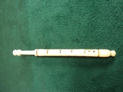 Lovely antique bovine bone - bovine,