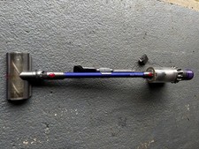 Dyson V11 Absolute Cordless