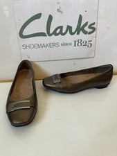 Clarks Rose Gold Leather shoes