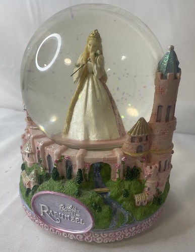 Rare 2002 barbie - rare,