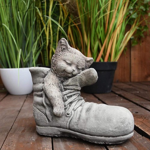 Cute cat shoe stone - cat, in