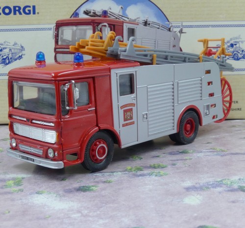 Corgi 97357 aec - 97357, engine
