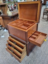 Vintage Wooden Jewellery /