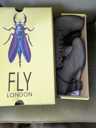 Fly grey suede - , steampunk