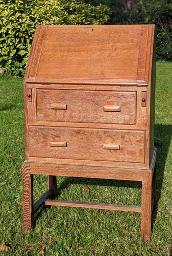 Cotswold school small oak - cotswold,