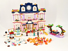 LEGO FRIENDS: Heartlake City