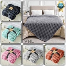 Bubble Jacquard Throw Sherpa