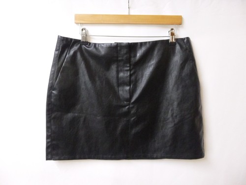 Marks spencer black faux - &,