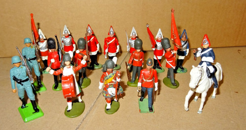 Britains herald plastic - ,