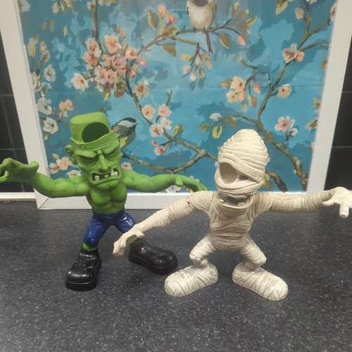 Stretch screamer - stretch,