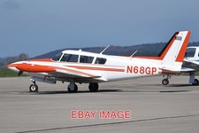 PHOTO  AEROPLANE PIPER