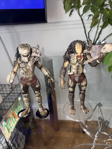 Neca predator figures - predator,