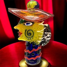 A MURANO STYLE GLASS FIGURINE