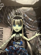 Monster High Doll Frankie Stein Stitched In Style