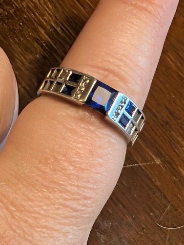 Who tardis ring size - tardis,