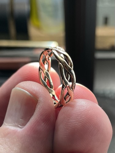 9ct yellow gold ladies - 9ct,