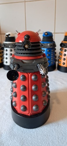 Doctor who red dalek - who, drone