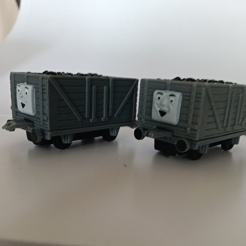 Ertl troublesome trucks - troublesome, x