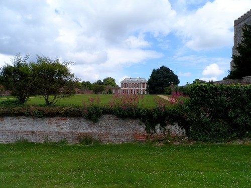 Photo dalham hall - a1, built