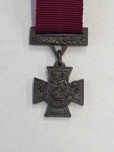 Miniature medal victoria - victoria, cross