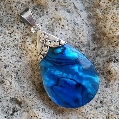 Small blue paua - blue,