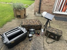 Carplounge RT4 Bait Boat with Raymarine Wi-Fish Echo Sounder + New Samsung Tab