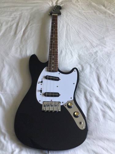 Eastwood guitars warren ellis - eastwood,