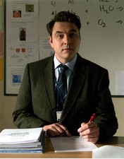 DAVID WALLIAMS - Signed 10x8