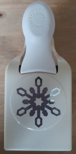 Martha stewart snowflake - ,