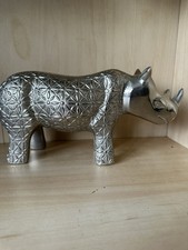 STYLISH SILVER CHROME METAL
