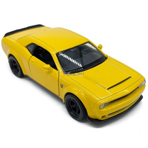 Dodge challenger srt - 1:42,