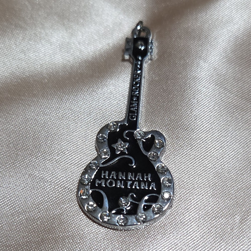 Hannah montana engraved guitar - hannah,
