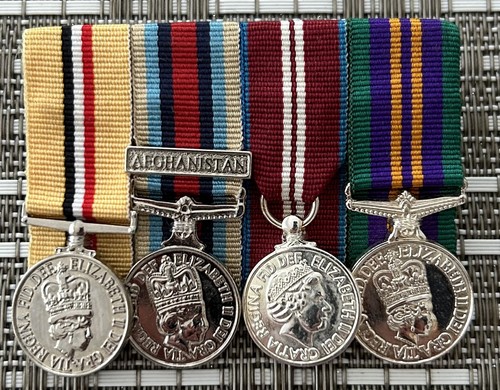 Miniature medals court mounted