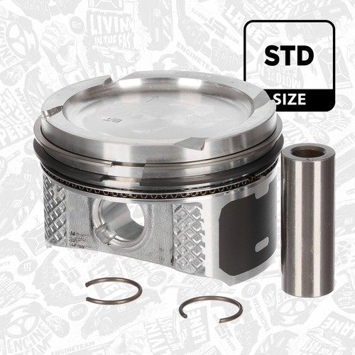Piston with rings - , and