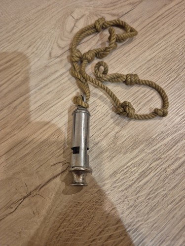 Vintage the acme city whistle - acme,