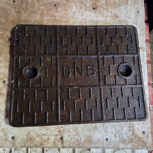 Used cast iron - , manhole