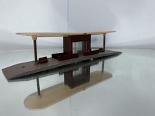 N Gauge Station Building and Platform